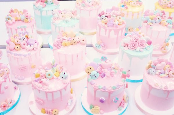 圧巻 30台の夢と愛情がつまった可愛いケーキをご覧ください 可愛いフェイクスイーツ教室 Ayapeco